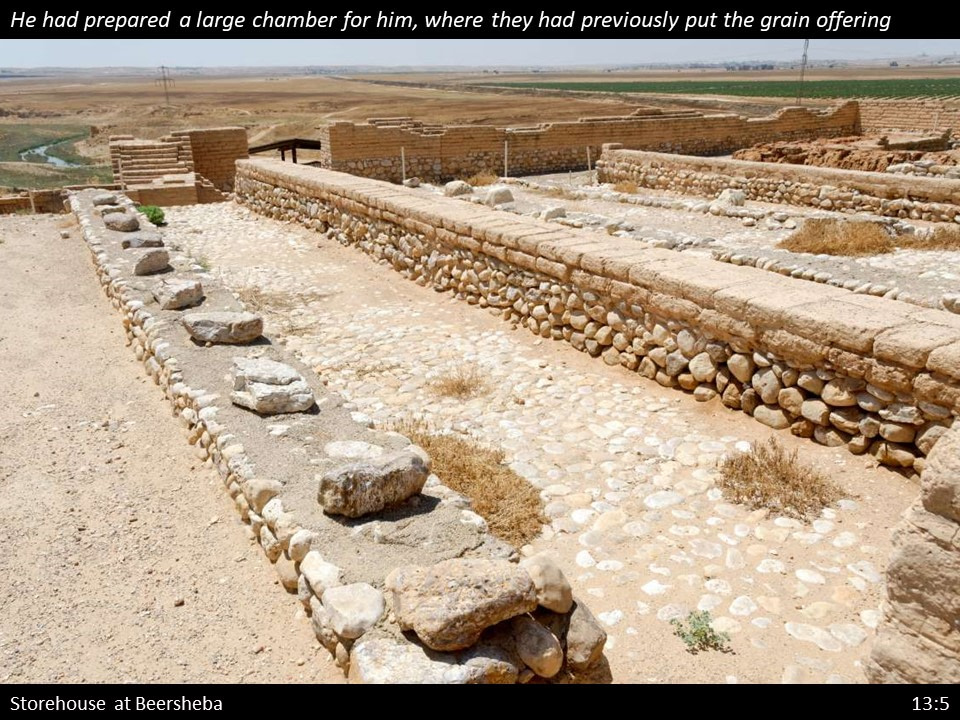 Nehemiah 13 (32)